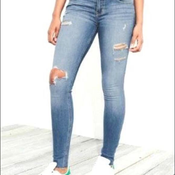 Hollister Distressed Skinny Jeans Destroyed Light Wash Junior's Size 3 W 26 - Picture 1 of 6